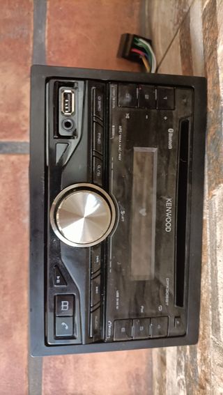 Radio/MP3 Multicolor Bluetooth Kenwood