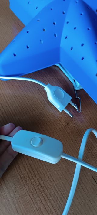 Lámpara infantil de Ikea de estrella