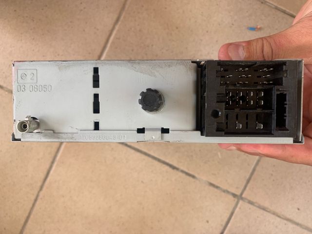 radio cd renault clio3 2009