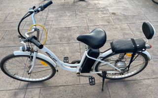 Bicicleta electrica de paseo