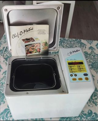 Robot de cocina compacto y programable