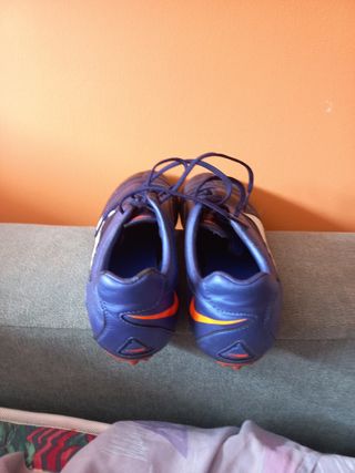 botas futbol nike 38.5