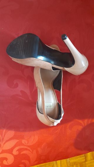 Zapatos color nude tacon