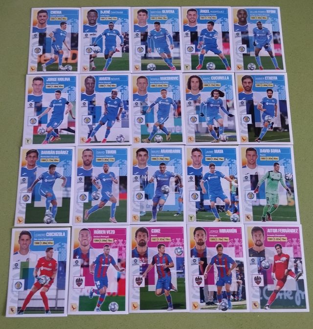 294 cromos BASICOS sin repetir liga este