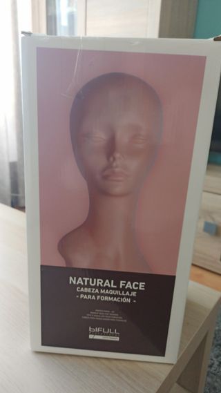 Cabeza para maquillaje