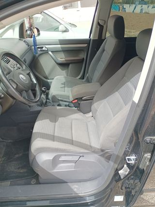 Volkswagen Touran 2005