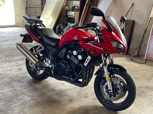 Yamaha fazer 600 año 2003