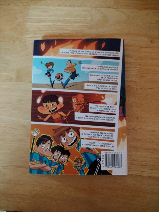 Libro los futbolisimos N°8