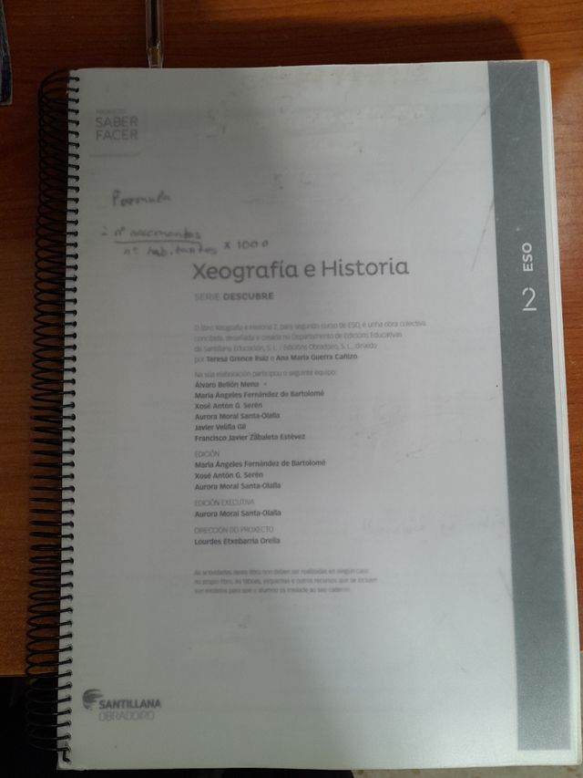 Libro de  historia de 2 ESO . Santillana