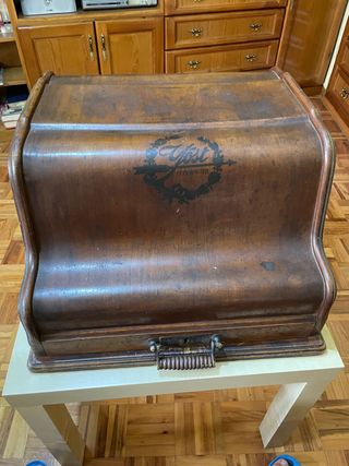 Máquina de escribir Yost N15