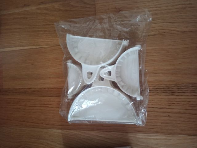 Molde para empanadillas