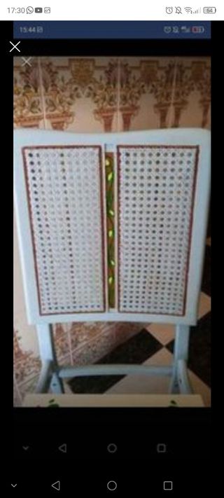 Silla infantil de enea pequeña