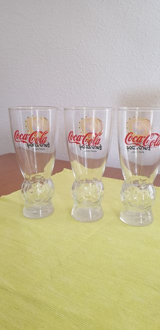 3 vasos fútbol Eurocopa 2004 Coca-Cola. Málaga