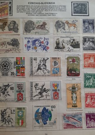 2 ÁLBUMES ANTIGUOS DE SELLOS