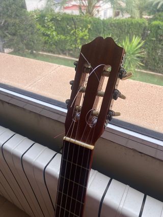 Guitarra española antigua Vicente Tatay Tomás