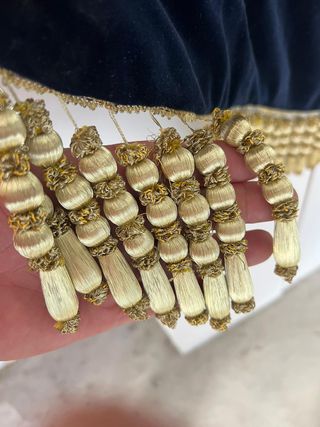 Estandarte Mariano con una pintura cuzqueña