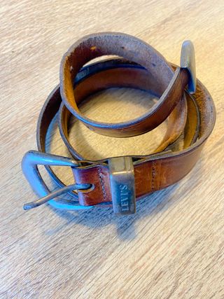 Cintuton Levi’s de cuero 3 cm