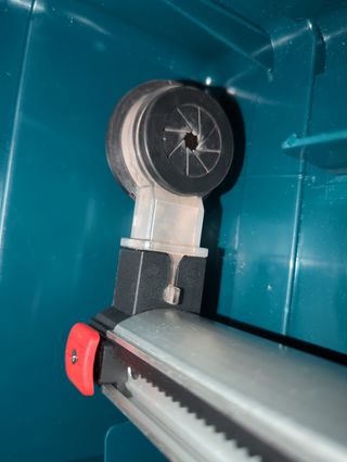 Bosch Profesional GBH 2-23 REA aspira