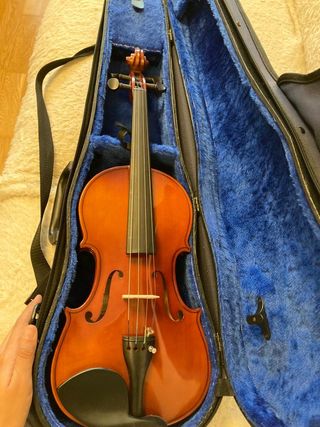 Violín 🎻 3/4 + funda 🎒. 🤎