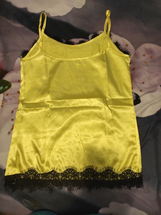 Camiseta lencera  sin estrenar