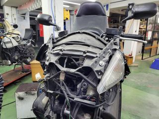 Honda Silver Wing 400 08