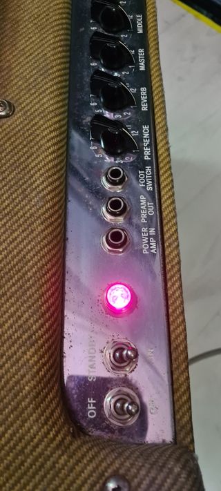 Amplificador Fender Blues Deville 4x10