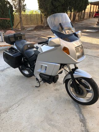 BMW K75