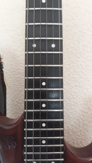 Weisse Hügel Guayacane 24