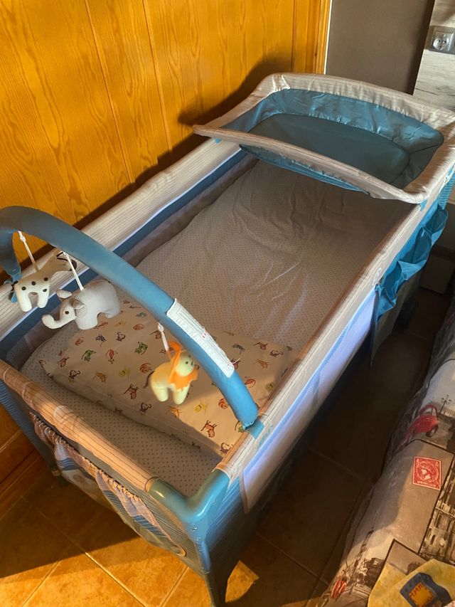 Cuna de Viaje con cambiador