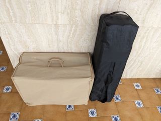Cuna de viaje plegable y colchón con sábanas