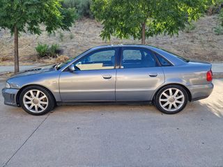 Audi A4 2000
