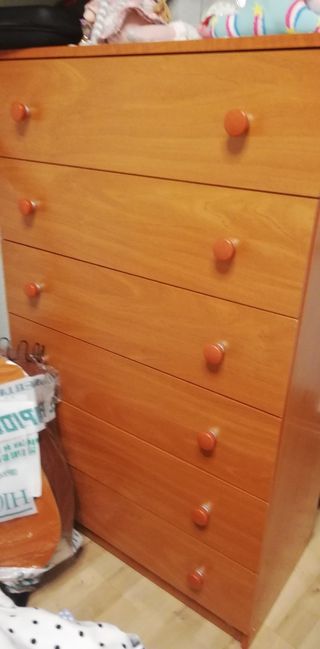 Cómoda dormitorio