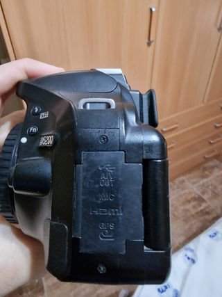 NIKON D5200 Sólo Cuerpo