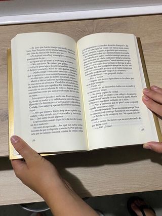 Libro huye sin mirar atras