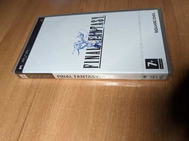 Precintados Final fantasy I y II UK PSP