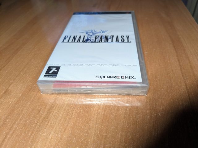 Precintados Final fantasy I y II UK PSP
