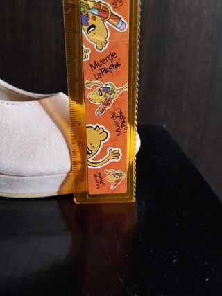 Zapatos de tacón rosas