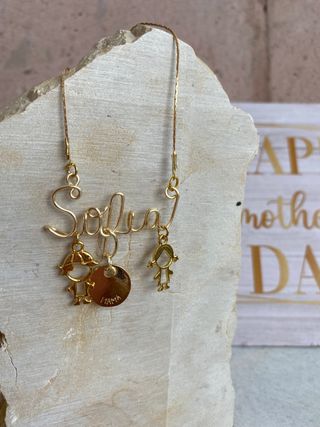 Collar con tu nombre de acero