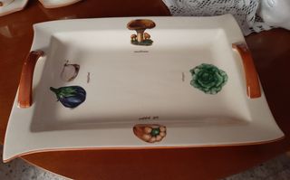 Juego de tazas + platitos +  bandeja