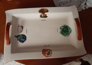 Juego de tazas + platitos +  bandeja