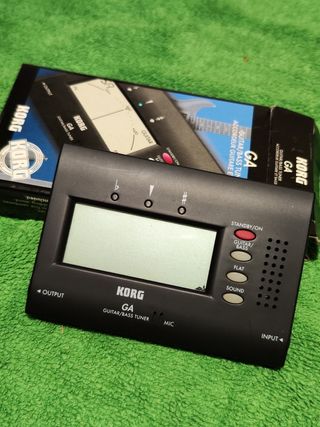 Afinador guitarra y bajo Korg G4