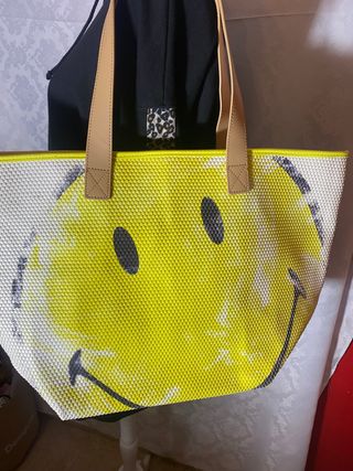 precioso bolso desigual smiley
