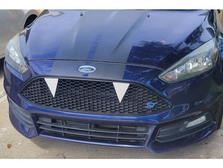 Colmillos para FORD Focus ST