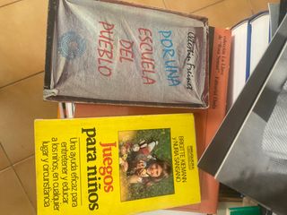 Se regalan Pedagogía y Psicopedagogía