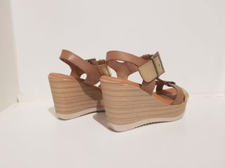 zapatos de piel