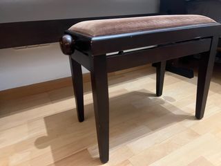 Piano Yamaha electrico + silla