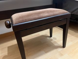 Piano Yamaha electrico + silla