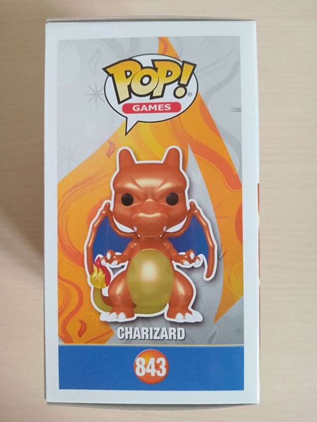 Funko Pop Charizard Metallic #843 Inedito