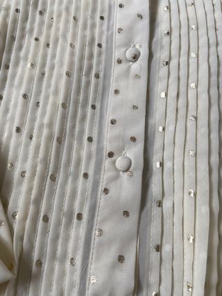 Blusa semitransparente