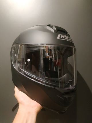 Casco de moto NZI